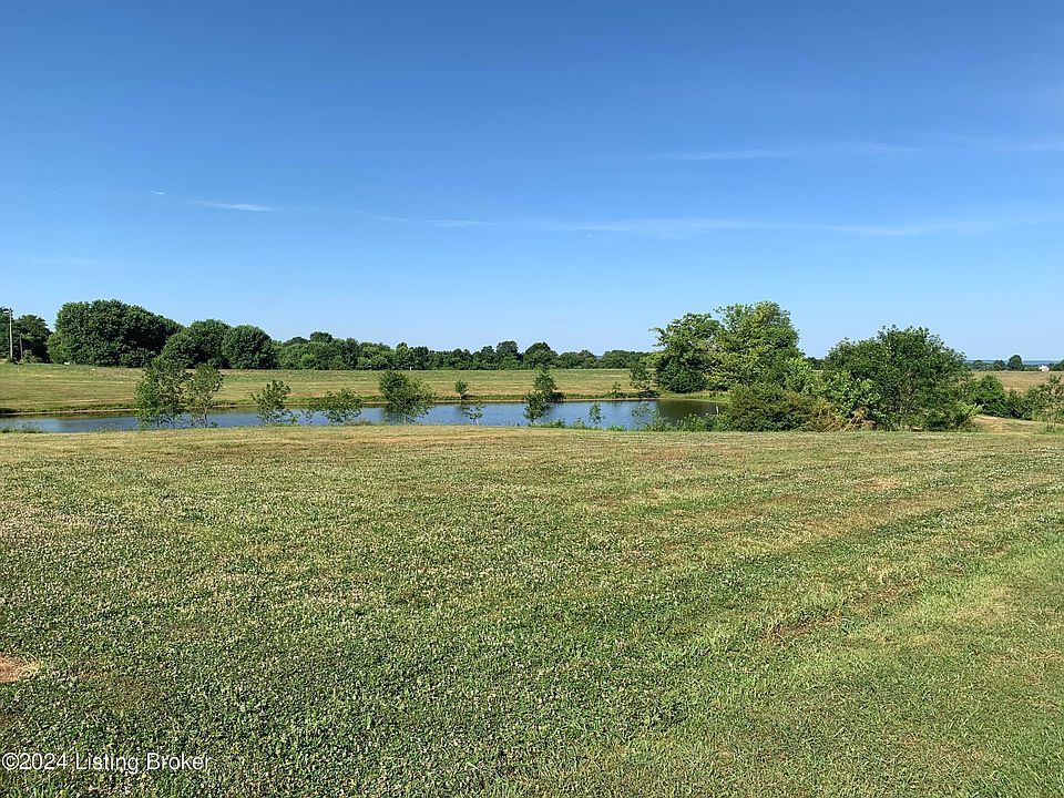 2nd image of 4785A Murrays Run Rd