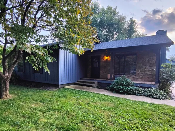 267 Pleasant Hill Rd, Bowling Green, KY 42103