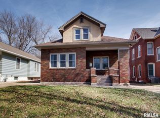 727 S 22nd St, Quincy, IL 62301