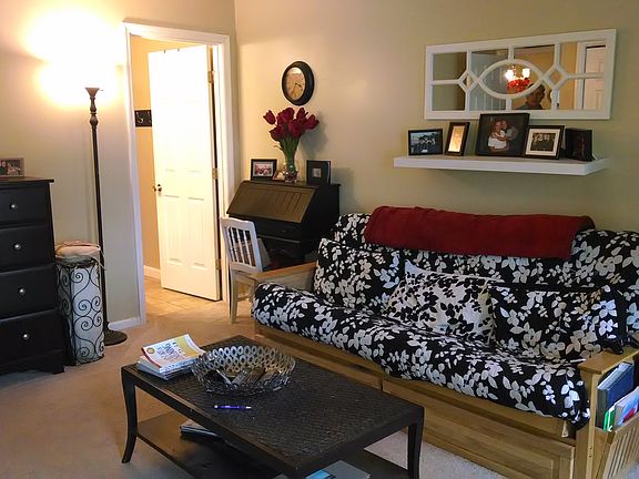 BR with attached Full Bath