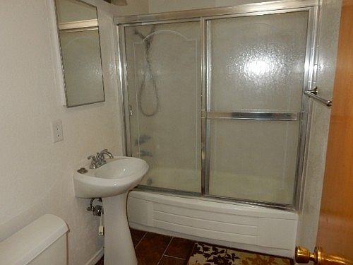 4th image of 4844 Longford St