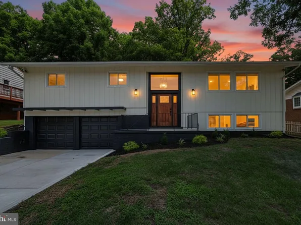 10312 Buena Vista Ave, Lanham, MD 20706
