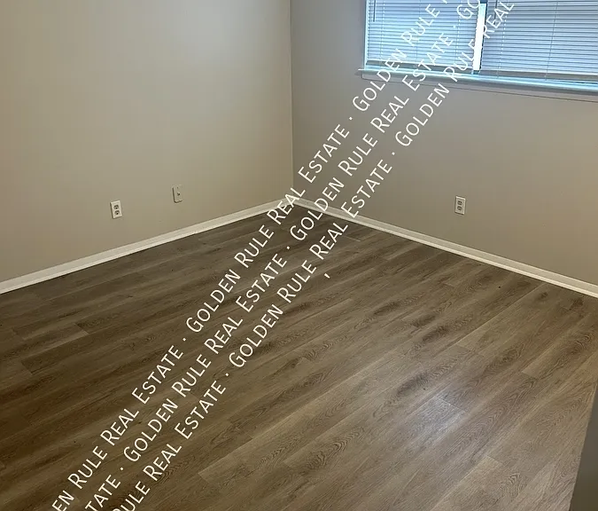 104C Village Ln #VILLAGE LANE — Photo 6
