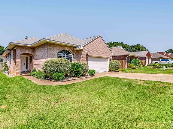 5th image of 3023 Oak Pointe Dr