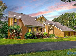 4205 Willow Bend Ct SE, Decatur, AL 35603