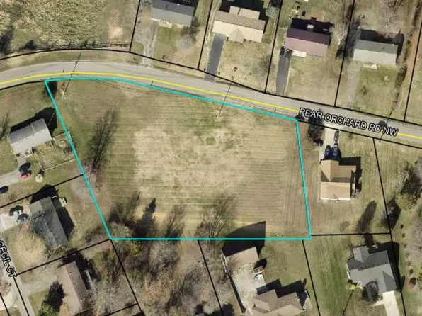 16-17 Pear Orchard Rd, Elizabethtown, KY 42701