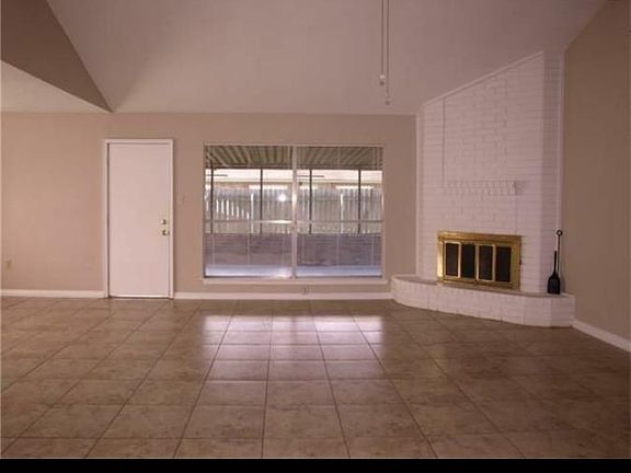 3rd image of 101 Candy Cir