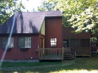 205 Suter Dr, Bushkill, PA 18324