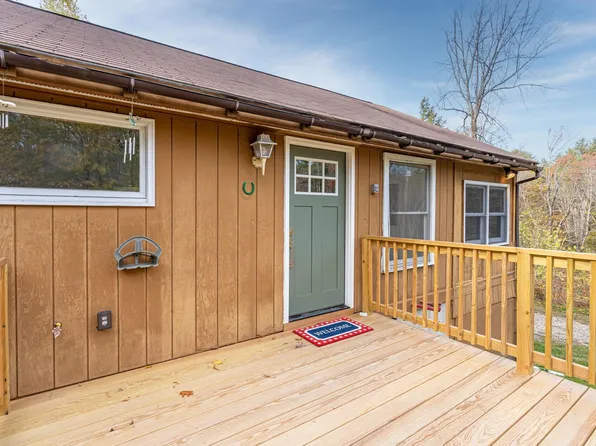 304 Old Henniker Road, Hillsborough, NH 03244