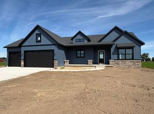 6135 Molli Dr, Allendale, MI 49401