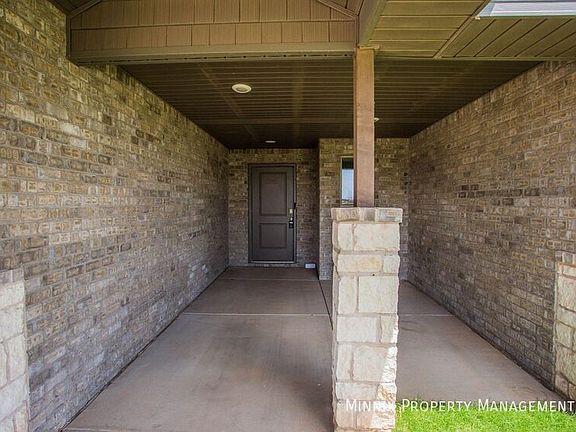 4th image of 14411 Avenue S