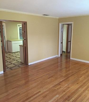3rd image of 6419 Terry Parker Dr S