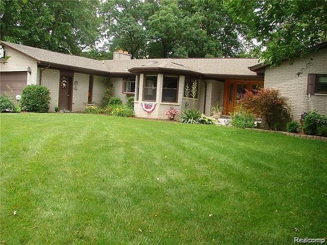1st image of 8371 S Huron River Dr