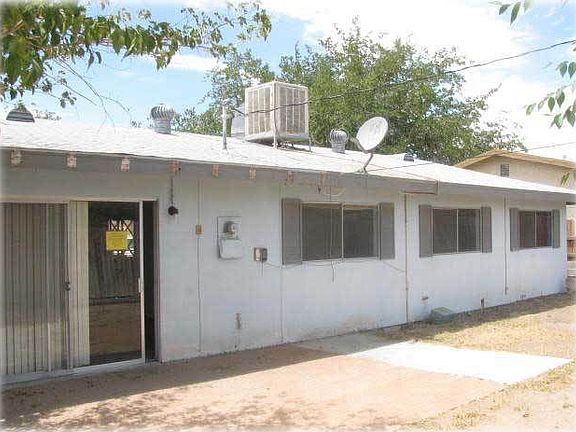 4th image of 36811 Weston Ave
