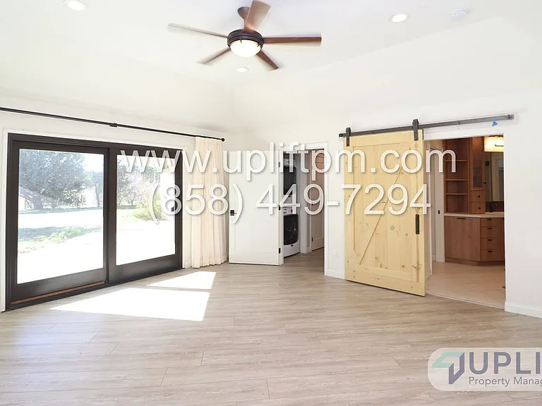 4721 Meadowridge Rd — Photo 7