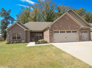 148 Creekside Dr, Austin, AR 72007