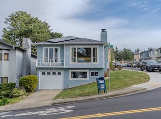 611 Foothill Dr, Pacifica, CA 94044