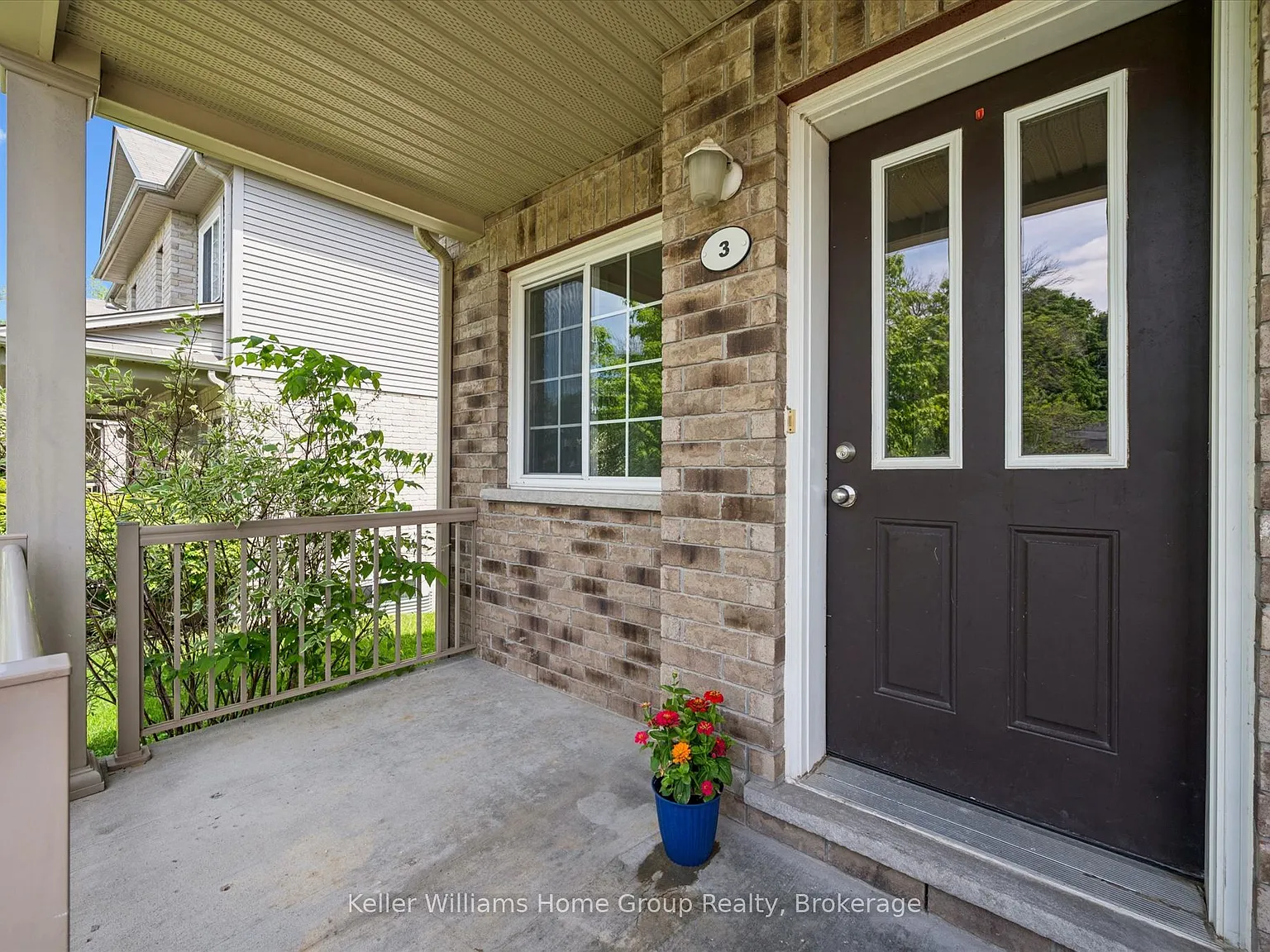 2 bed, $2,400 — Photo 4