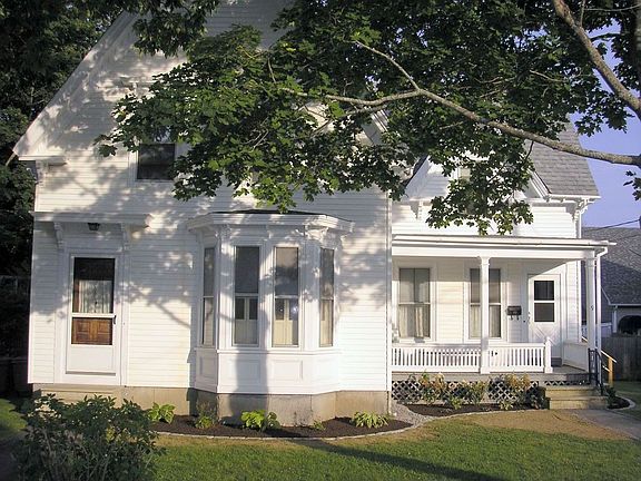 3rd image of 9 Knox St