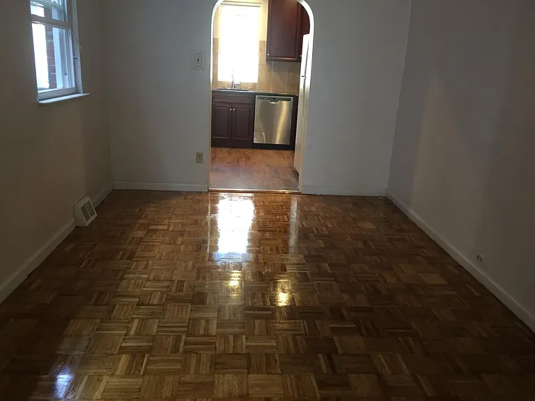 835 Wilder St — Photo 12
