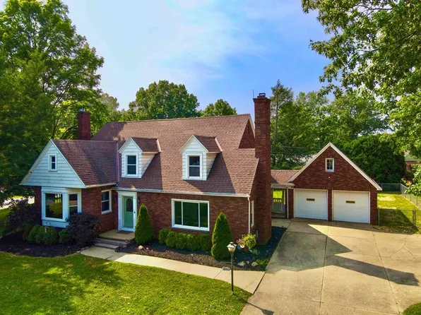 1060 Broad St, Ashland, OH 44805