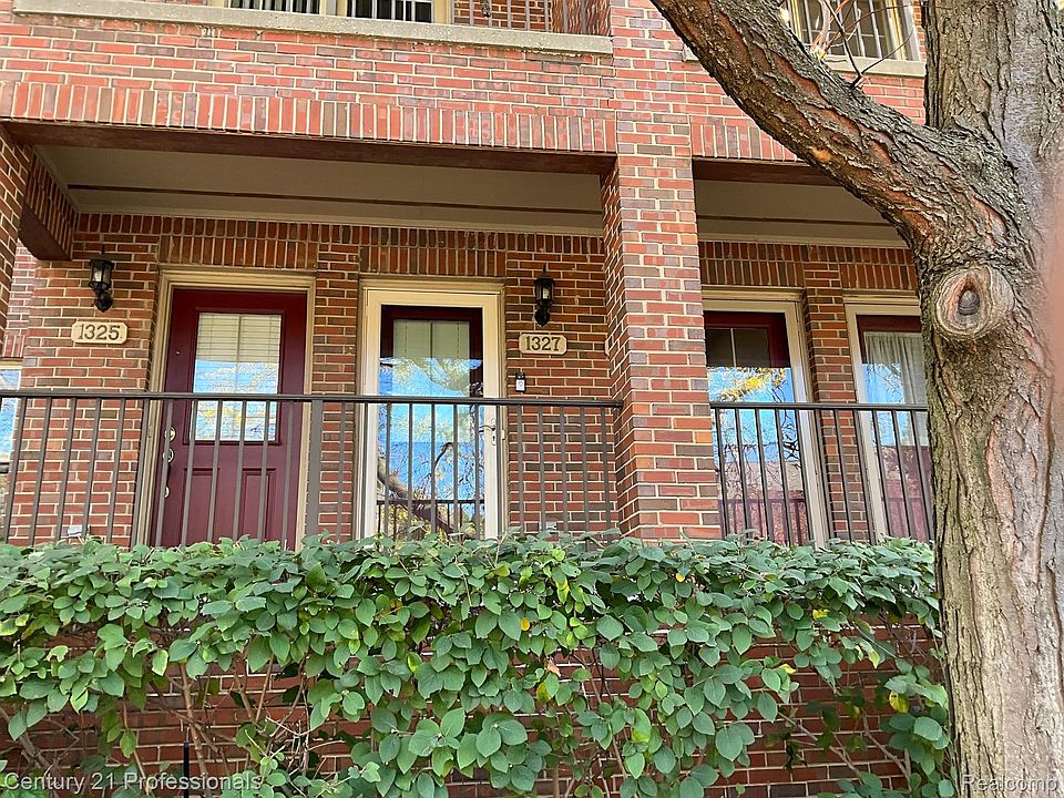1st image of 1327 S Main St #12