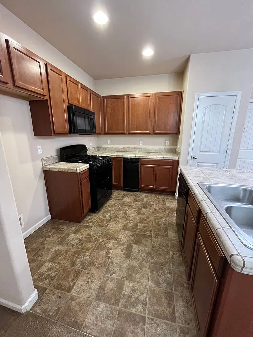 Great Town House Coming Soon! — Photo 4