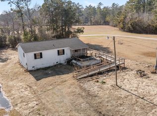 270 Smith Creek Rd, Bayboro, NC 28515