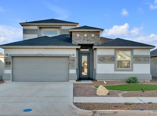 573 Issa Cir, El Paso, TX 79932