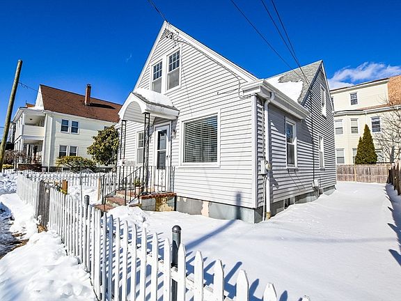 2nd image of 111 Fruit St