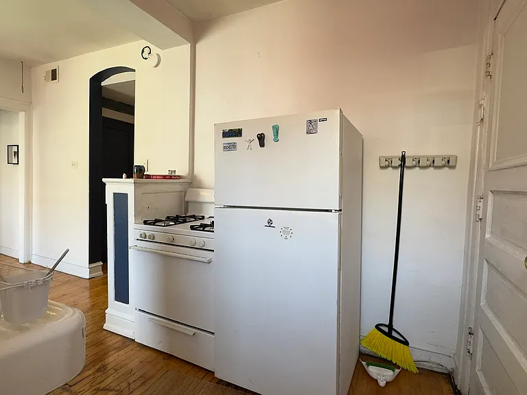 2023 N Humboldt Blvd #E — Photo 7