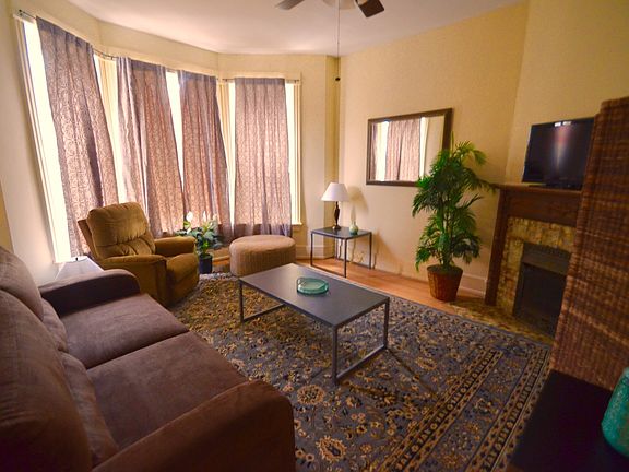 4th image of 2126 N Sheffield Ave APT 1