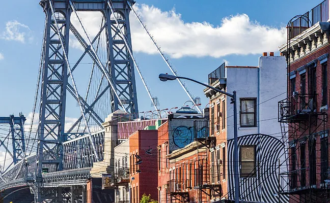 Rented by Greystar | media 21