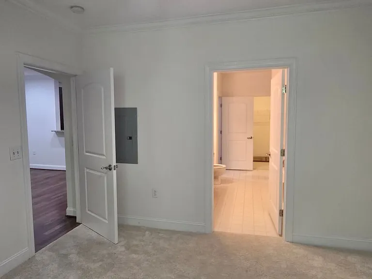 2000 Southpoint Landing Way #2205 — Photo 12