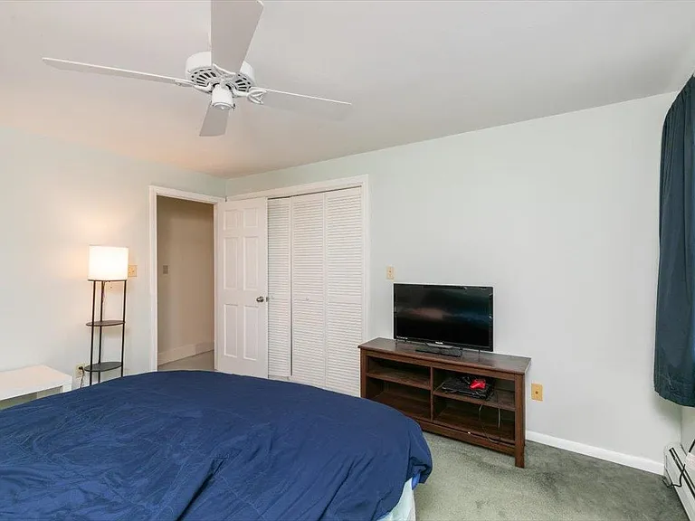 387 Main St #3 — Photo 9