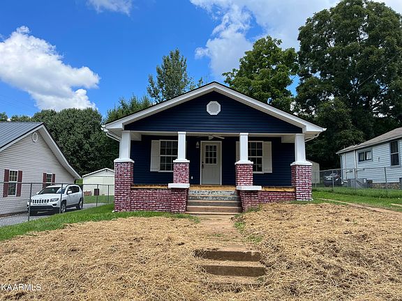 4th image of 2407 Brown Ave