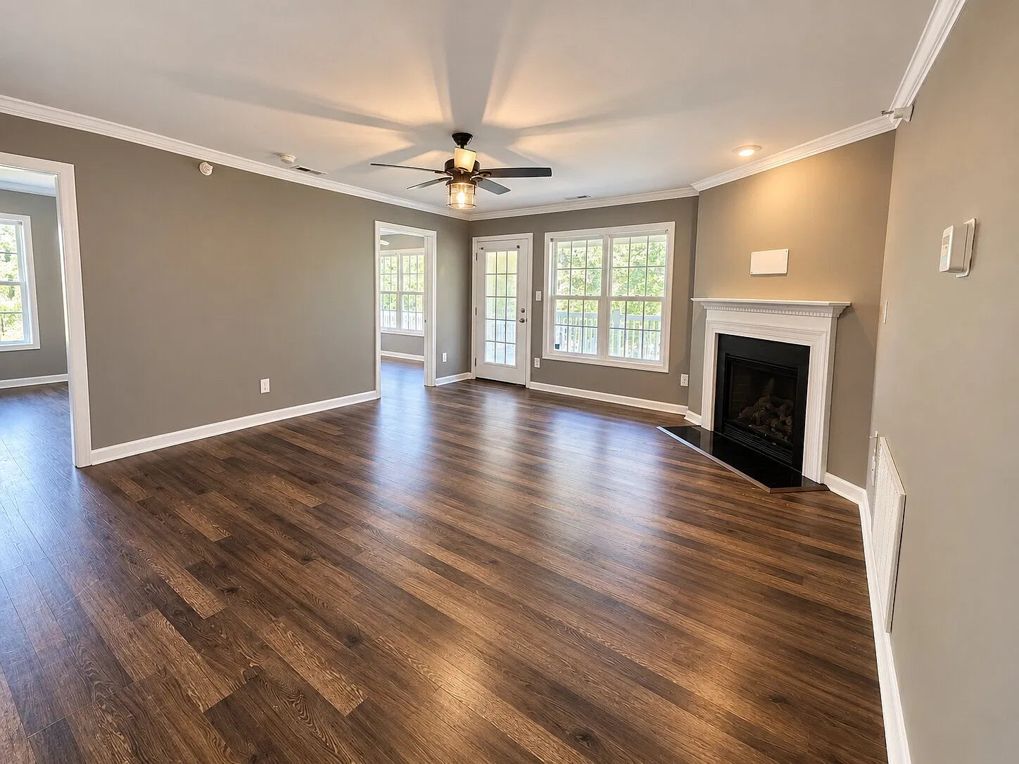 1305 Kershaw Loop — Photo 2