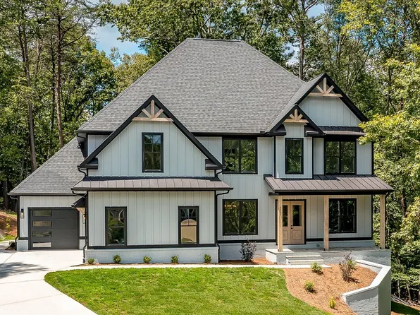 6008 Tradewinds Cv, Gainesville, GA 30506