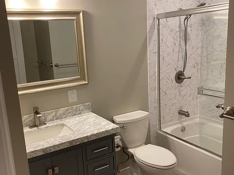 3931 Somerset Dr — Photo 22
