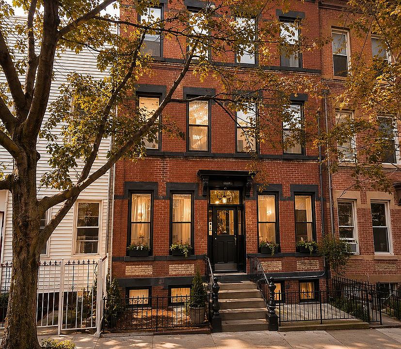 1st image of 28 Street Nicholas Ave Unit 2L