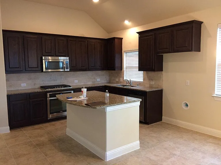 5820 Fremont Dr — Photo 14