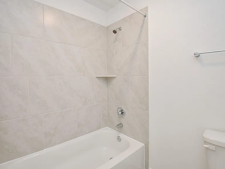 7919 Royal Palm Dr — Photo 27
