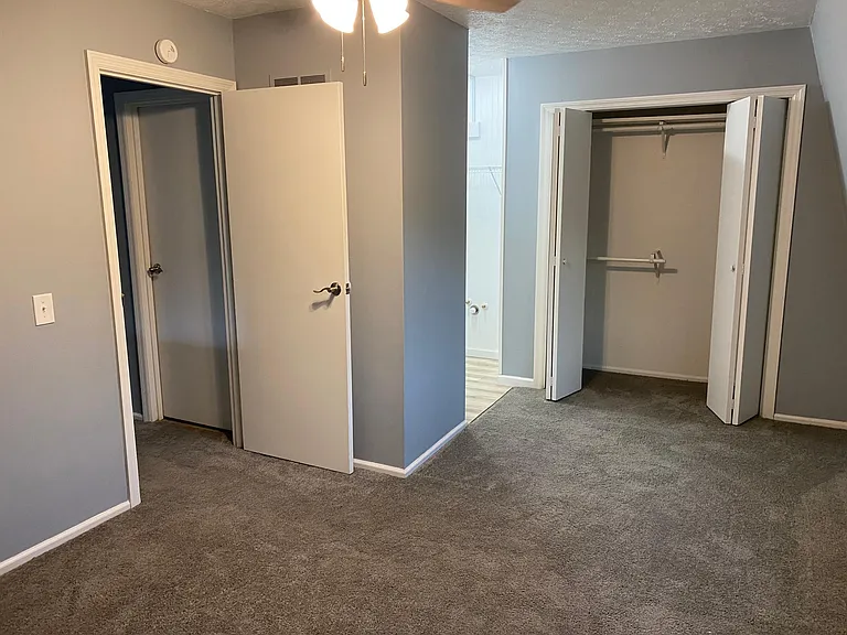 33 Dorset Ct — Photo 8