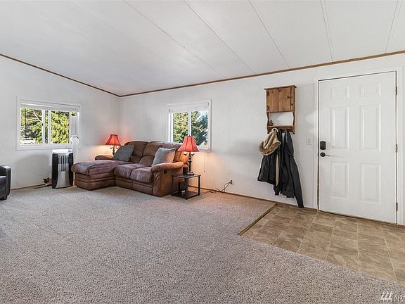 Another shot of the living room shows how bright it is.