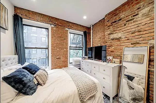Rented by Douglas Elliman | media 5