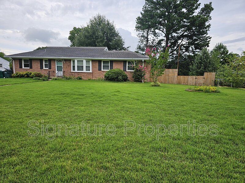 1st image of 9302 Huron Ave