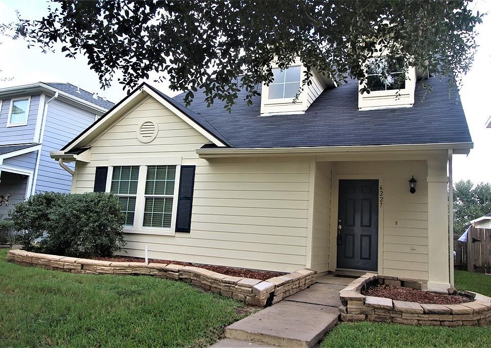 1st image of 6227 Settlers Lake Cir W