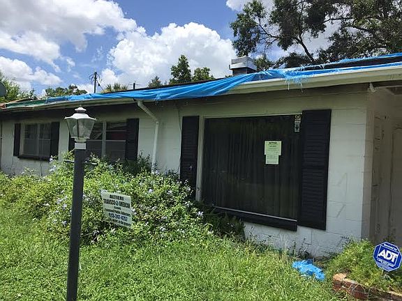 2nd image of 4507 Dolphin Dr