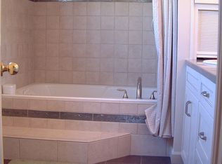 231 S Monaco Pkwy #1, Denver, CO 80224