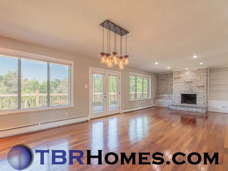 8635 W Tennessee Pl — Photo 9